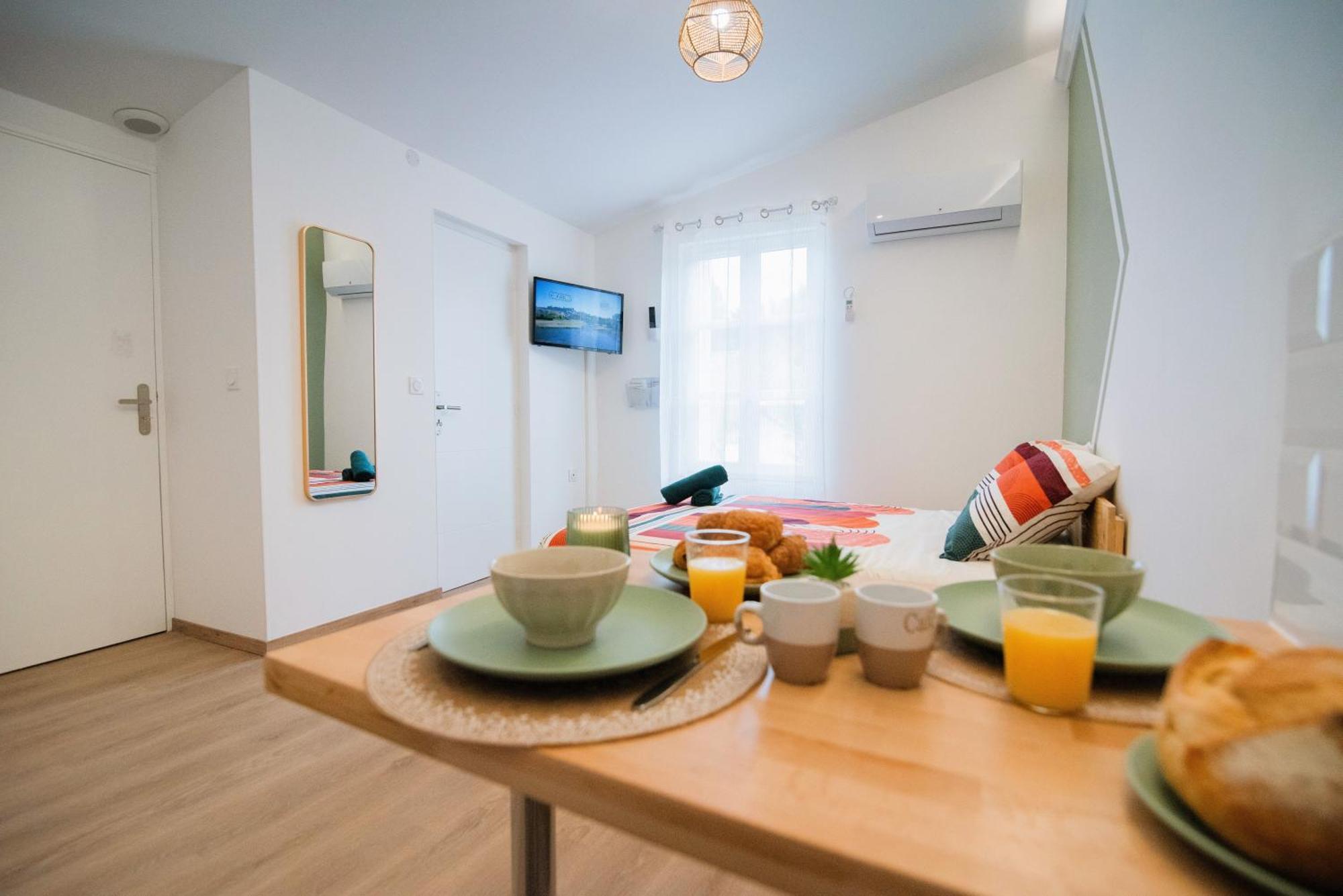Tout Confort ! Ville, Climatisation, Parking, Wifi, Calme, Tv Carcassonne Exterior foto